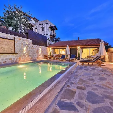 Kalkan Lisburn Vila *